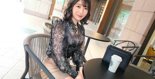【訳ありな人妻】「騎乗位のとき、自ら動くタイプです。。。」気持ち良いところを探しては、無心に腰を振り続け、快楽の波を自分から引き寄せる。自分の快感に正直な彼女は、とにかく、えろい。ただ、この一言に尽きる。 【初撮り】ネットでAV応募→AV体験撮影 2166