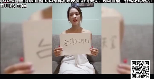 帅哥美女集体淫乱这个场面有点大专人拍摄专人打光现场淫叫不停